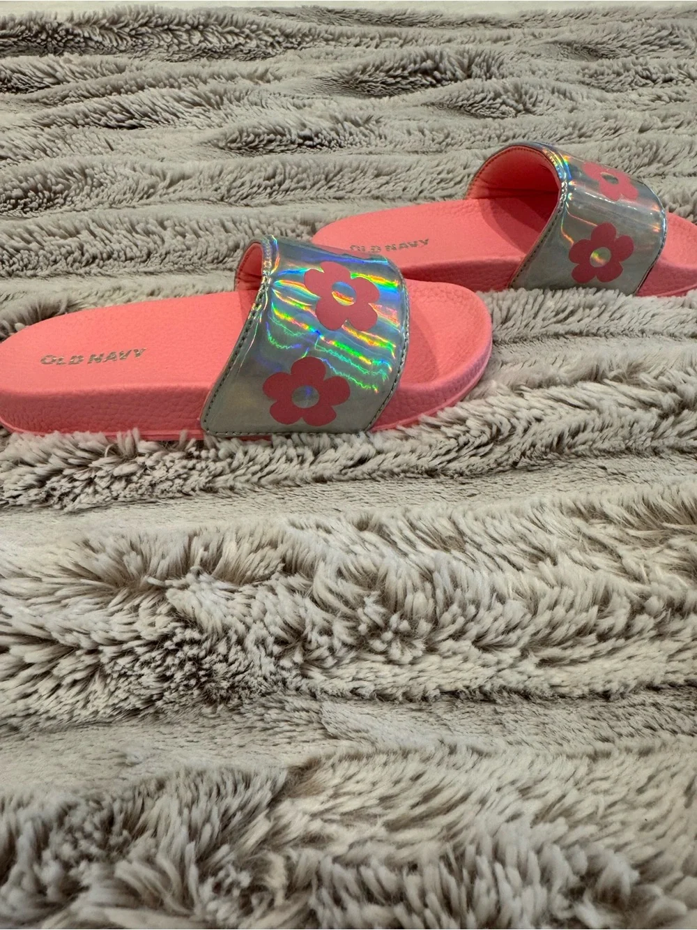 Old Navy Little Girls Pink Holographic Flower Slide Sandals Size 10-11